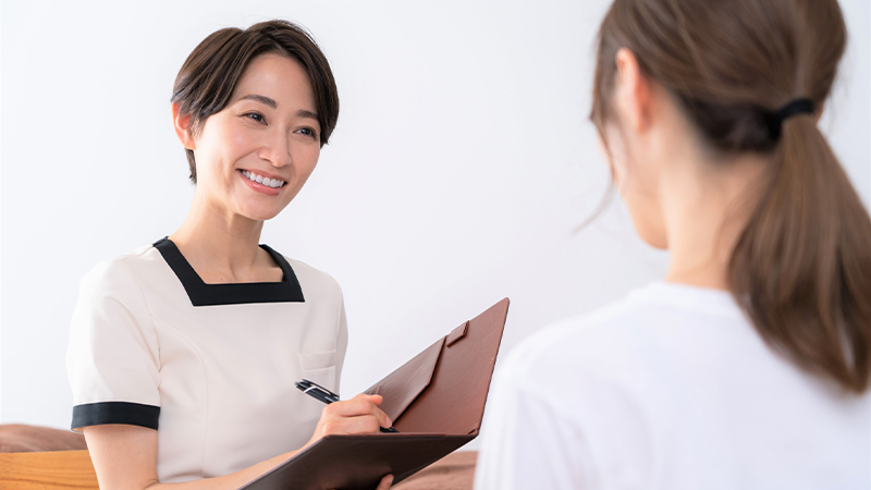 美容クリニックのカウンセリング