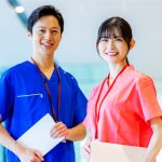 横浜市の美容クリニック看護師求人！時給2,500円で美容医療割引制度あり